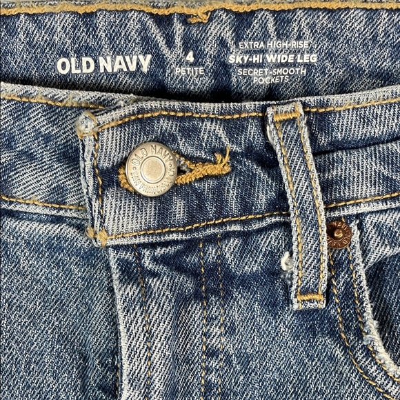 Old Navy Light Blue Wide Leg Extra High Rise Women Jeans 4 Petite - Picture 3 of 14